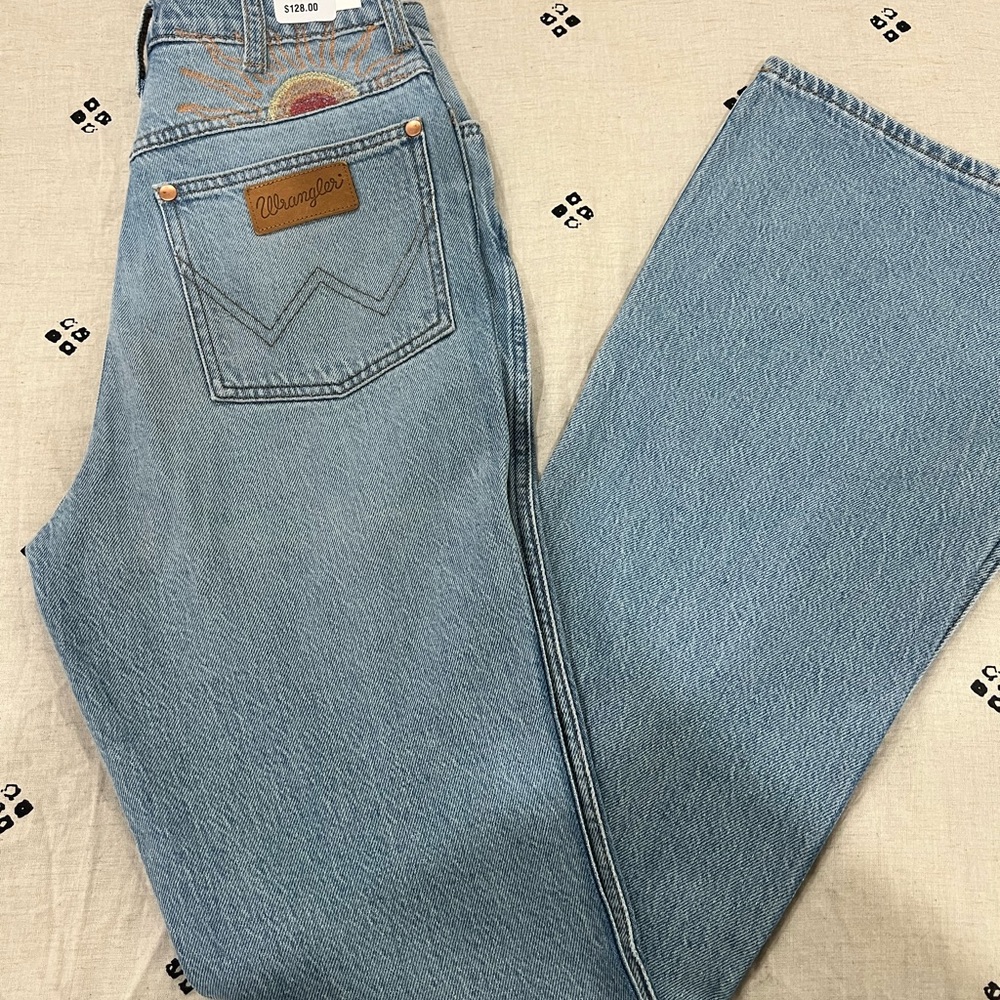 Brand new wrangler westward 626 size27/34